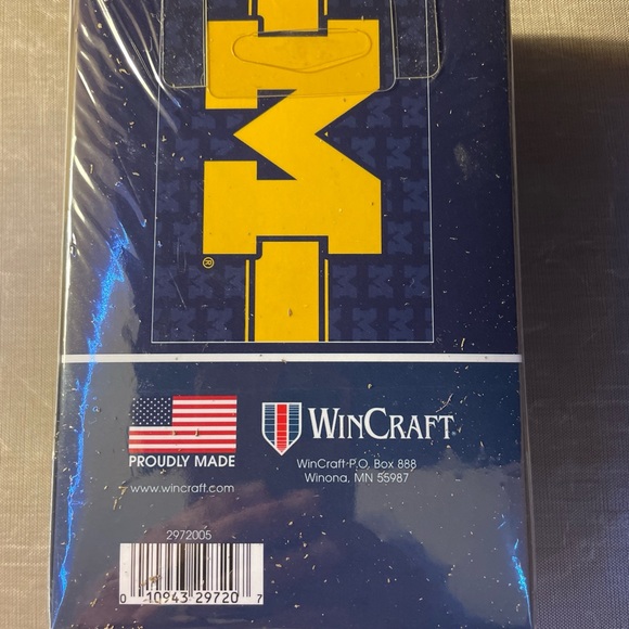 New Michigan Wolverines  150 piece Fully licensed jigsaw puzzle - Picture 2 of 5